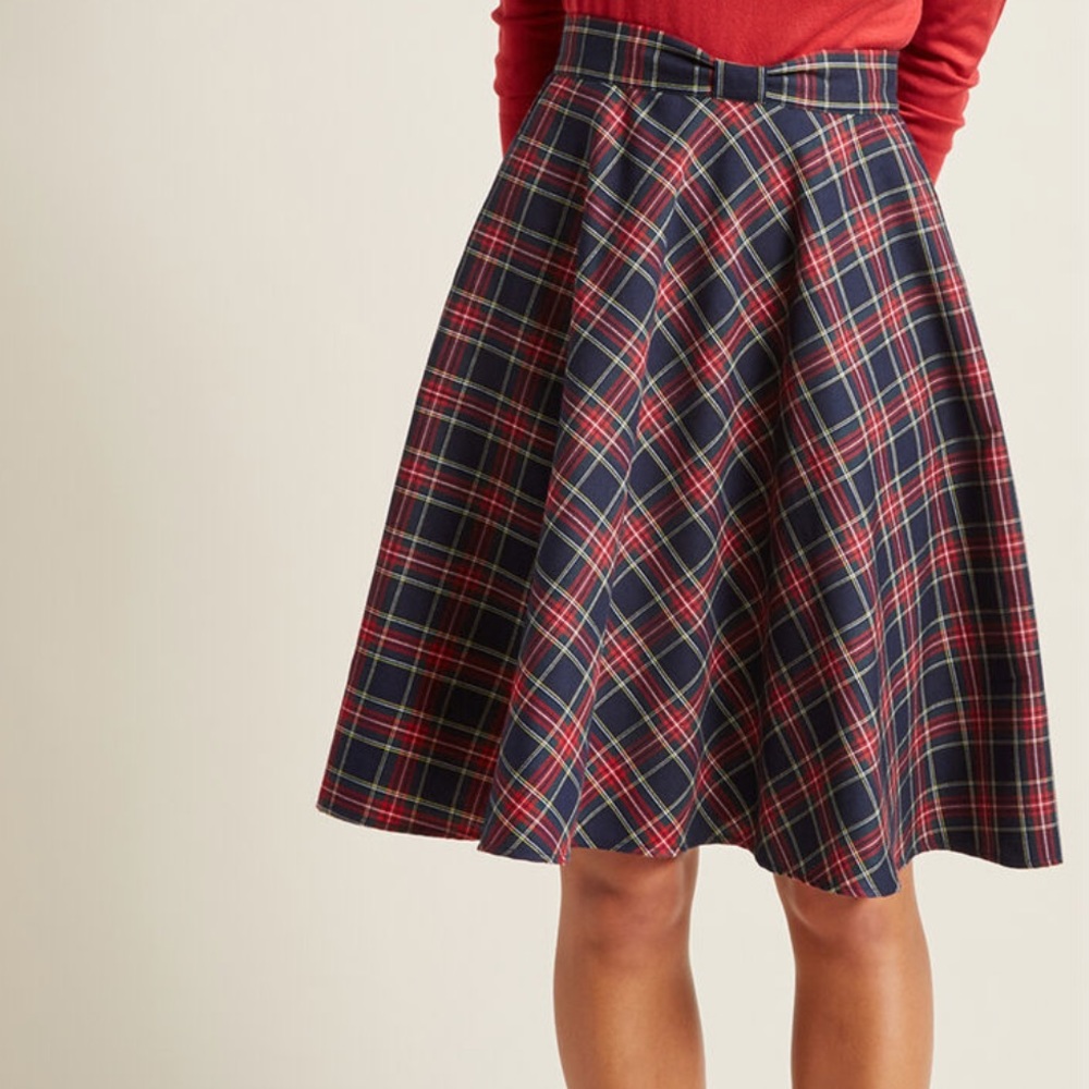 Swingy Skirt with Bow Waist